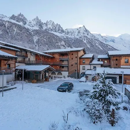 La Cordee 124 - Year * Chamonix